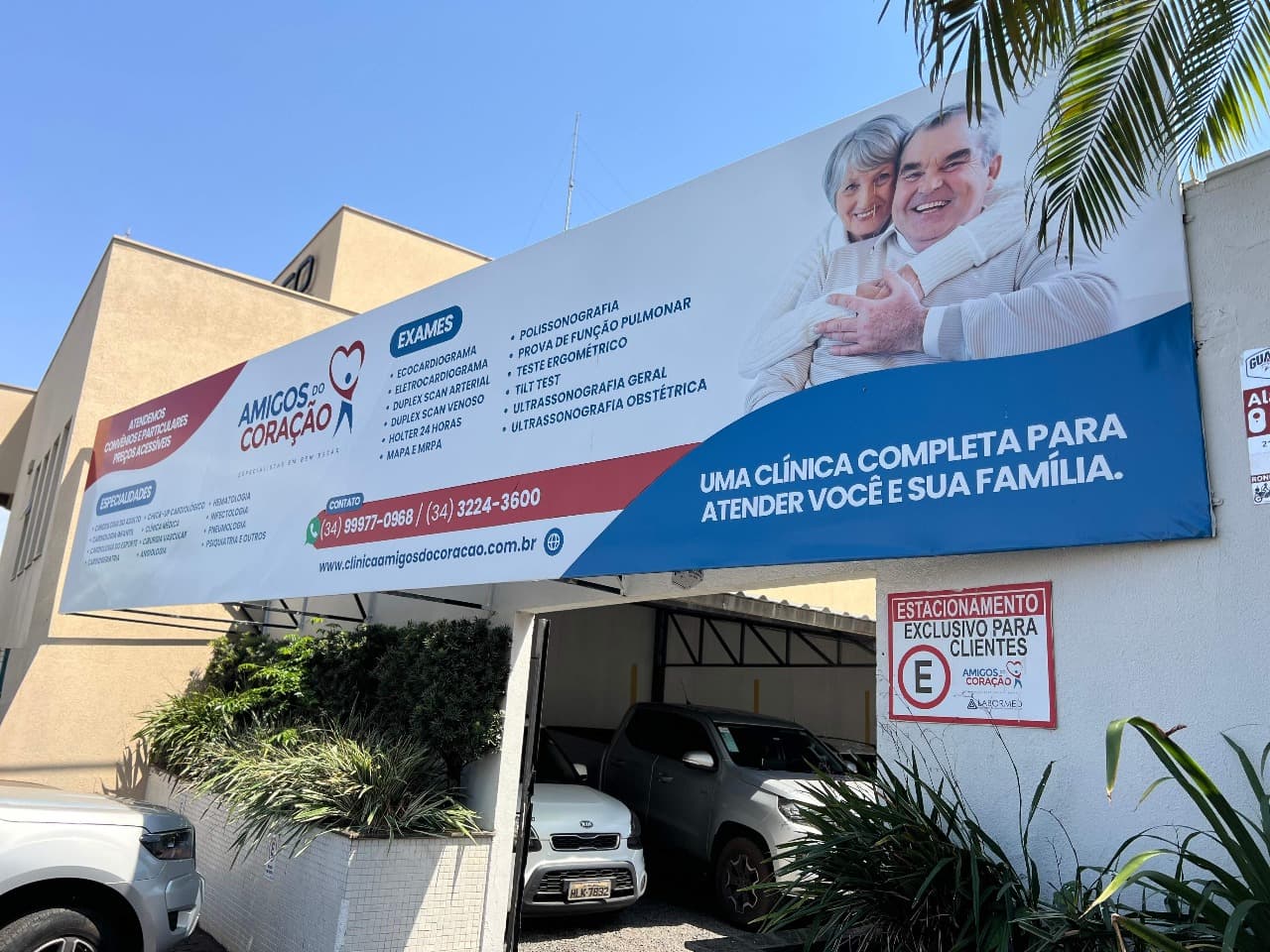 Sala principal da clínica